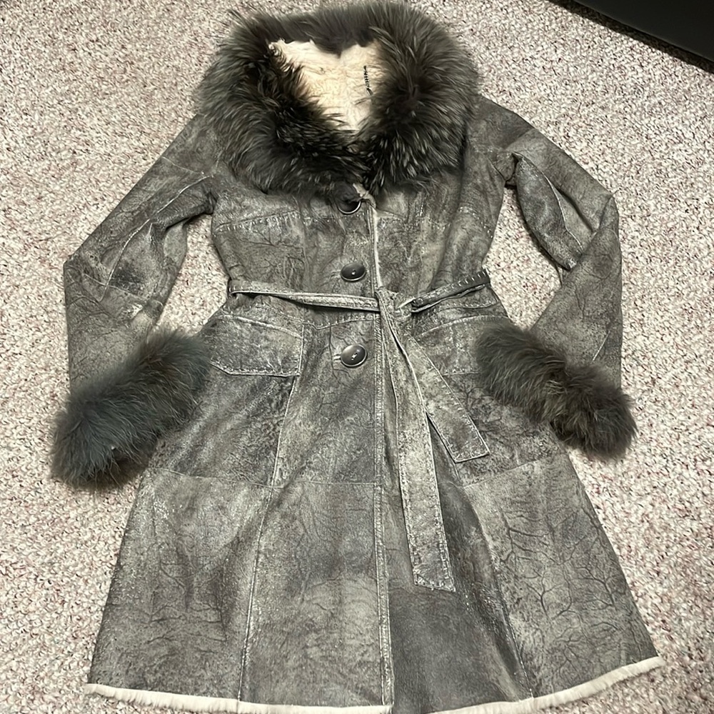 MARELLA Gray Shearling Leather Coat with Fur Trim